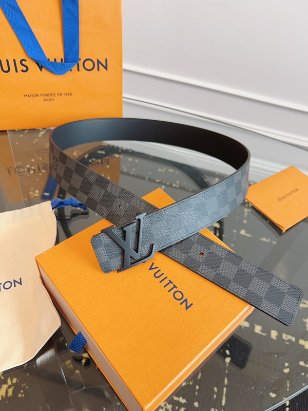 ルイヴィトンベルト側面デザイン